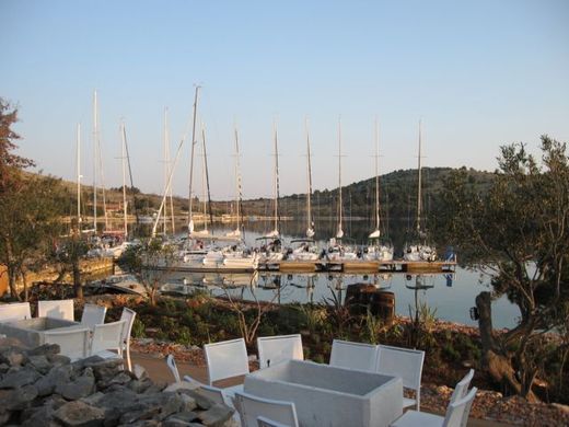 Chorvatsko - Regata 2011